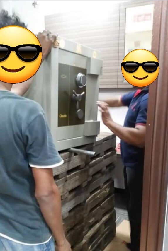 Safe Moving KL